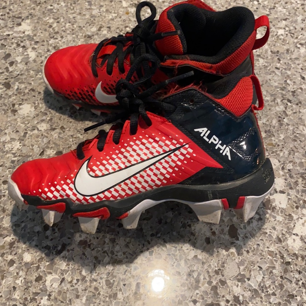 Youth Football Cleats. Kids size 12c. Boys